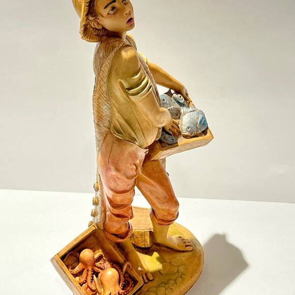 Vintage Italian Capodimonte Child Fish Seller Statue hand painted - Picture 2 of 12